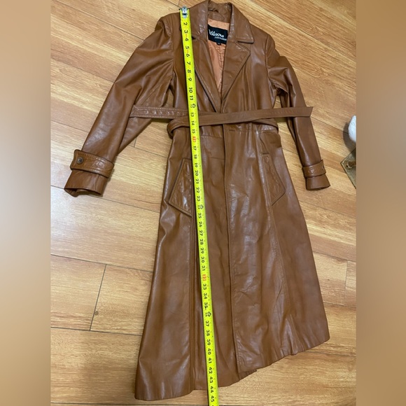 Stunning Leather jacket by Wilsons Suede & Leather in size 10 - Picture 9 of 11